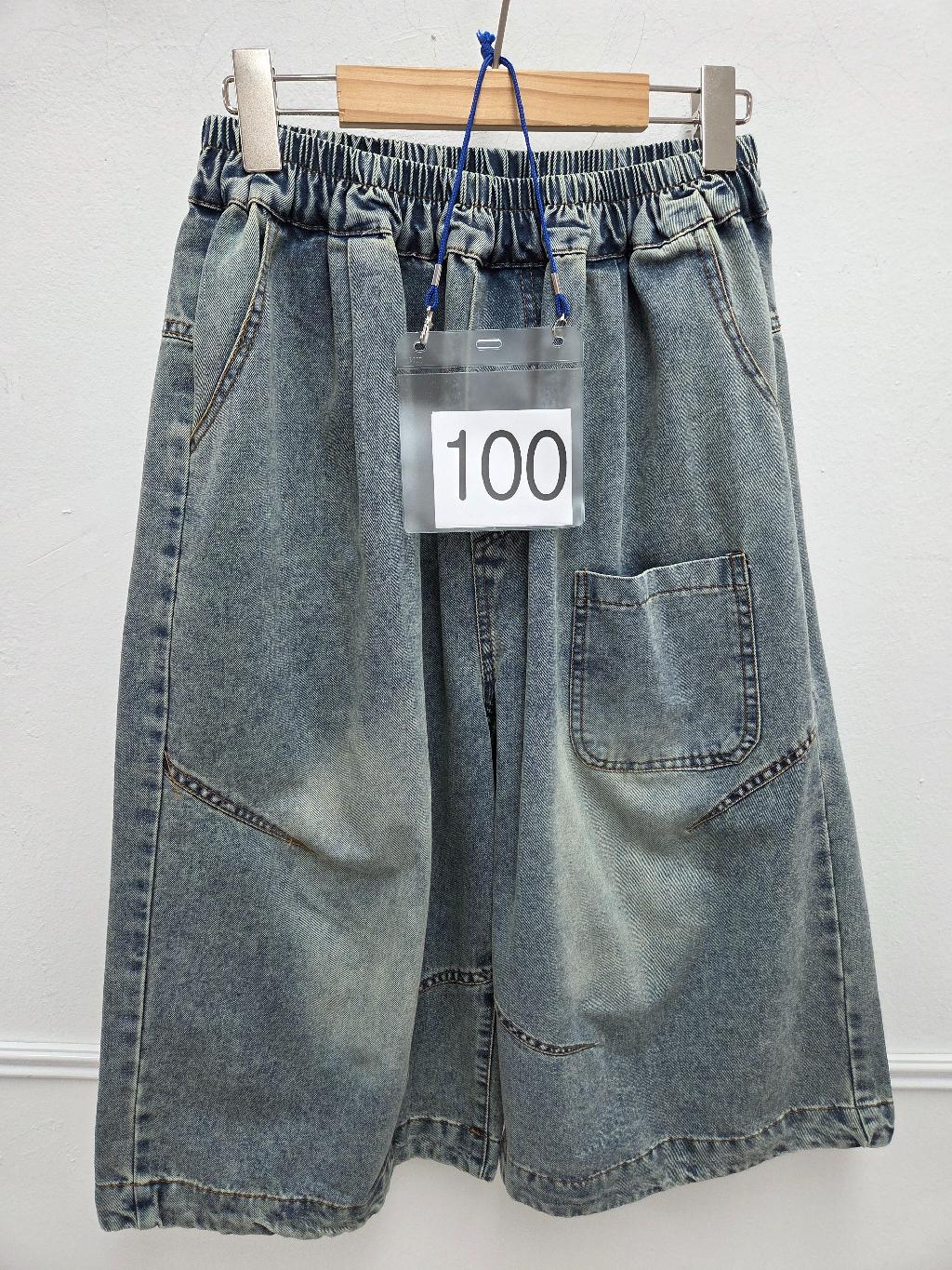 100